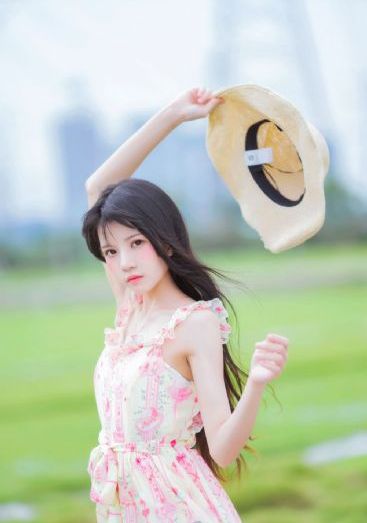 免费看美女的逼