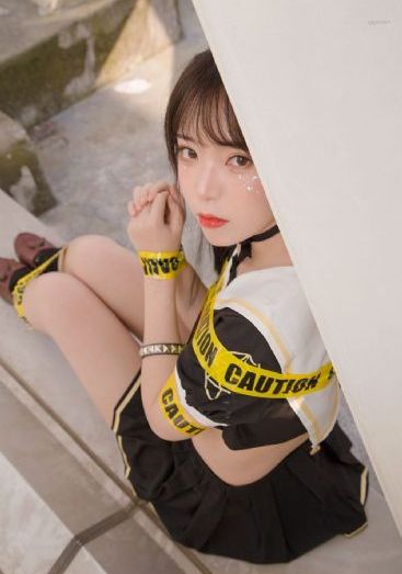 《侏罗纪世界》