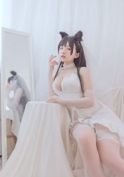 请别相信她免费观看高清章若楠