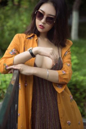 在线播放第一页