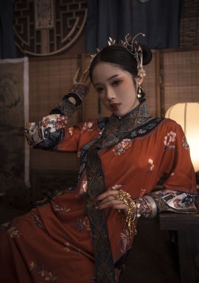 丈夫上班后的午后